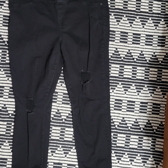 Old Navy Rockstar jeans - Picture 1 of 3